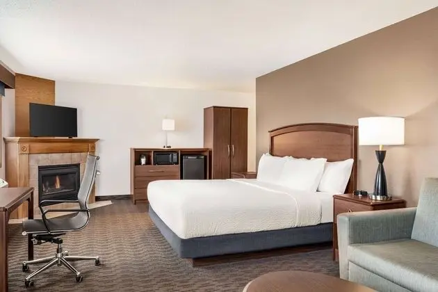 Süit, 1 En Büyük (King) Boy Yatak, Sigara İçilmez