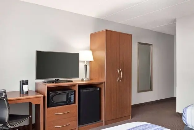 Oda, 2 Çift Kişilik Yatak, Engellilere Uygun, Sigara İçilmez