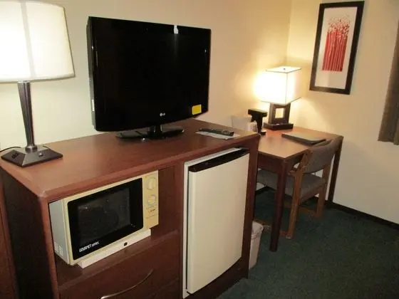 Oda, 1 En Büyük (King) Boy Yatak, Sigara İçilmez (One-Bedroom)