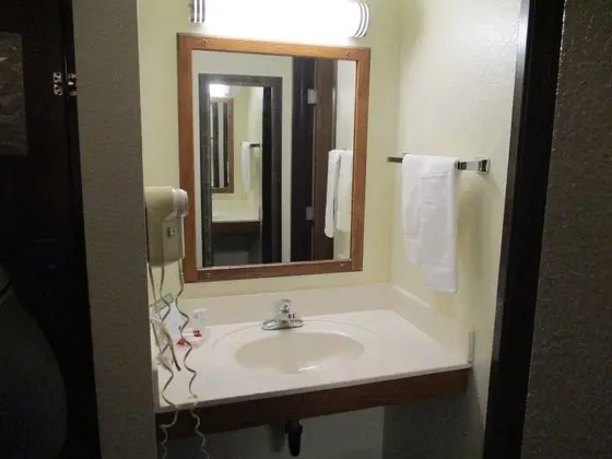 Süit, 1 Büyük (Queen) Boy Yatak, Sigara İçilmez (One-Bedroom)