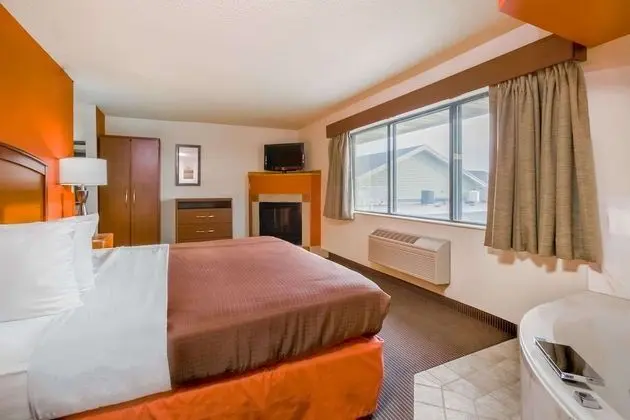 Süit, 1 En Büyük (King) Boy Yatak, Sigara İçilmez (One-Bedroom Not Pet Friendly)