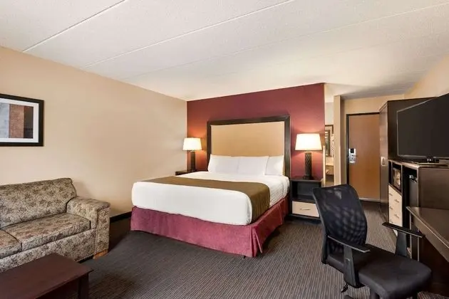 Süit, 1 En Büyük (King) Boy Yatak, Sigara İçilmez