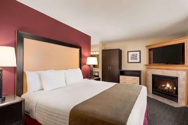 Süit, 1 En Büyük (King) Boy Yatak, Sigara İçilmez