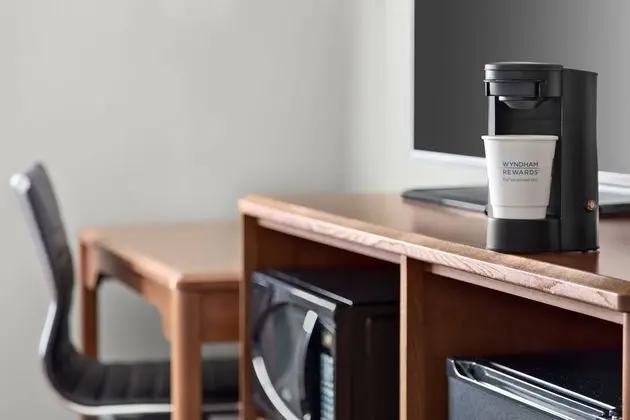 Oda, 2 Büyük (Queen) Boy Yatak, Engellilere Uygun, Sigara İçilmez