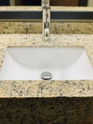 Oda, 1 En Büyük (King) Boy Yatak, Sigara İçilmez