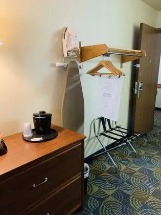 Oda, 2 Büyük (Queen) Boy Yatak, Sigara İçilmez