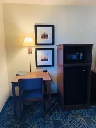 Oda, 2 Büyük (Queen) Boy Yatak, Sigara İçilmez