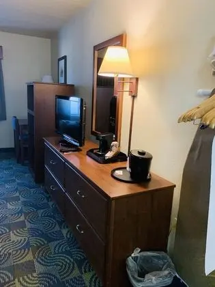 Oda, 2 Büyük (Queen) Boy Yatak, Sigara İçilmez