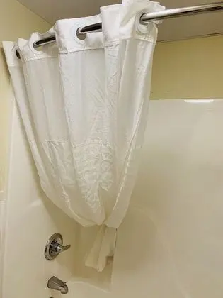 Oda, 2 Büyük (Queen) Boy Yatak, Sigara İçilmez