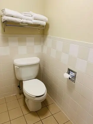 Oda, 2 Büyük (Queen) Boy Yatak, Sigara İçilmez