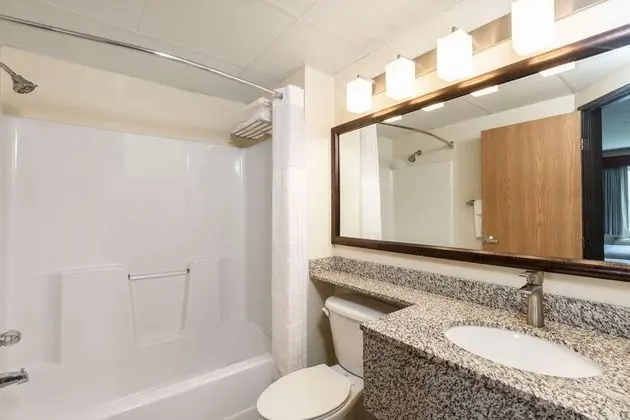Standard Oda, 1 En Büyük (King) Boy Yatak, Sigara İçilmez, Buzdolabı ve Mikrodalga (with Sofabed)