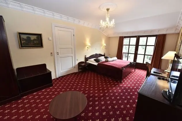 Standard Tek Büyük veya İki Ayrı Yataklı Oda, Balkon