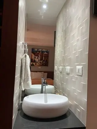 Tek Kişilik Oda, 1 Çift Kişilik Yatak