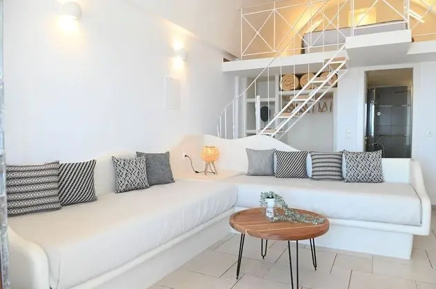 Süit, Deniz Manzaralı, Havuz Kenarı