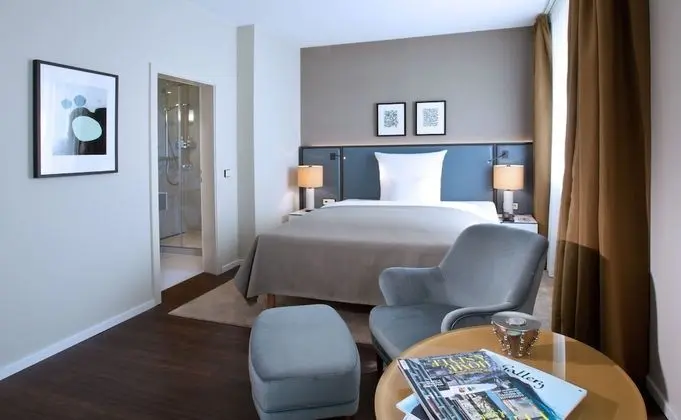Comfort Tek Büyük Yataklı Oda, Avlu Manzaralı