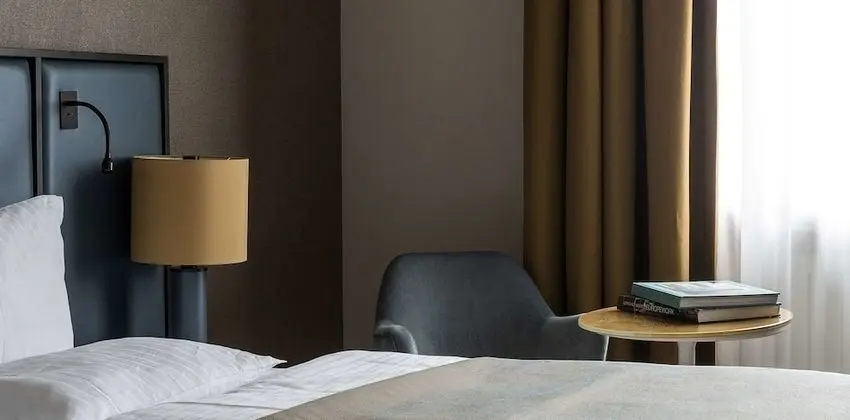 Comfort Tek Büyük Yataklı Oda, Avlu Manzaralı