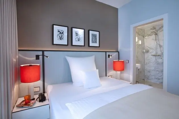 Comfort Tek Büyük Yataklı Oda, Avlu Manzaralı