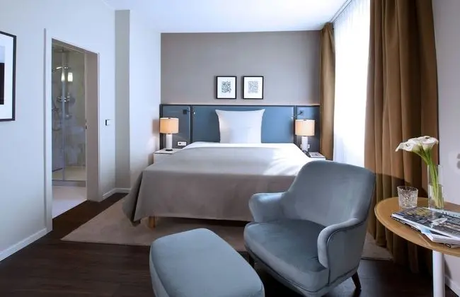 Deluxe Tek Büyük Yataklı Oda, 1 Çift Kişilik Yatak, Nehir Manzaralı