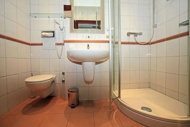 Standard Tek Büyük Yataklı Oda, 1 Çift Kişilik Yatak, Şehir Manzaralı