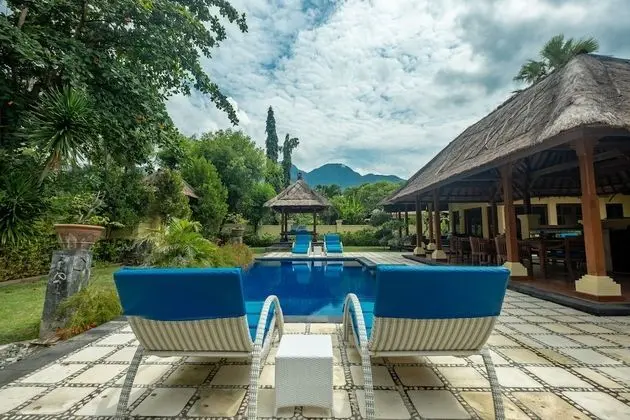 Family Villa, Bahçe Manzaralı (Widuri, No.12)