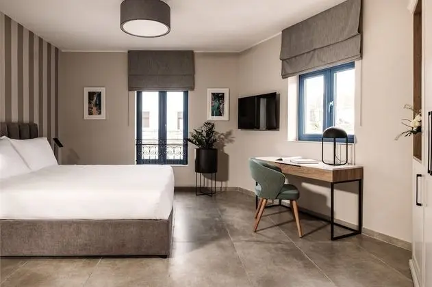 Deluxe Tek Büyük veya İki Ayrı Yataklı Oda