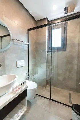 İki Ayrı Yataklı Oda, Dağ Manzaralı