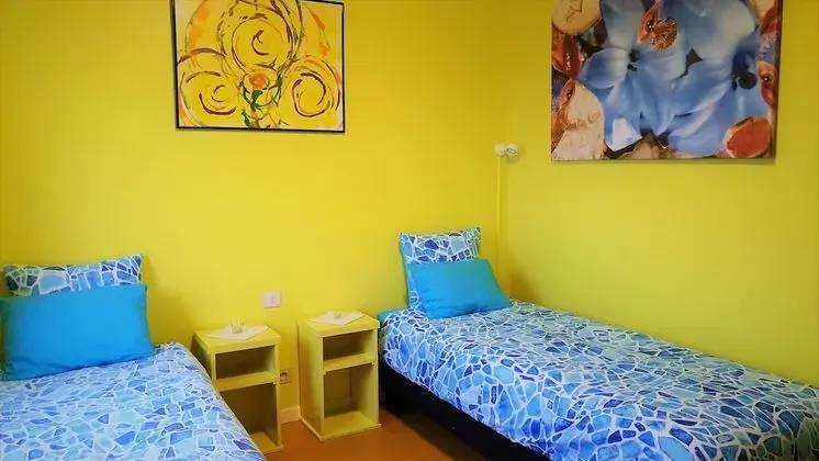 Comfort Tek Büyük veya İki Ayrı Yataklı Oda