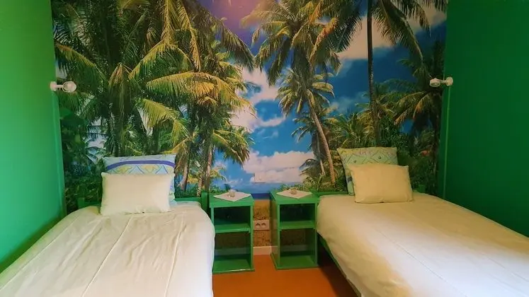 Comfort Tek Büyük veya İki Ayrı Yataklı Oda