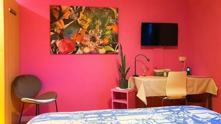 Comfort Tek Büyük veya İki Ayrı Yataklı Oda