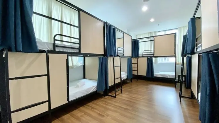 Ortak Ranzalı Oda, 1 Tek Kişilik Yatak (10-Bed Room)