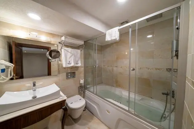 Suite, Şehir Manzaralı
