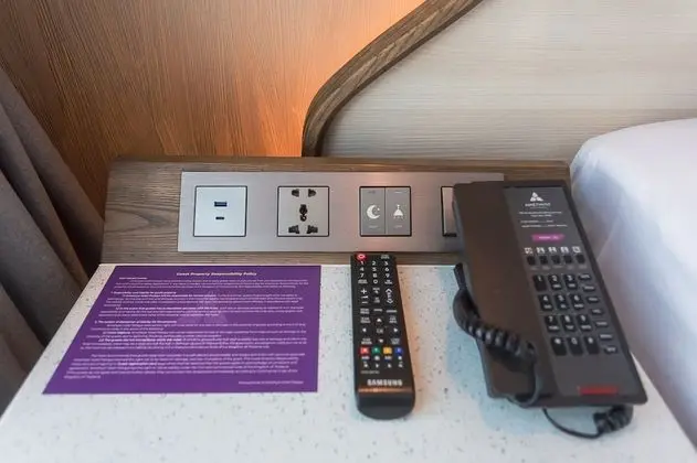 Deluxe Twin Bed Room