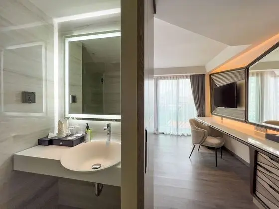 Deluxe Twin Bed Room