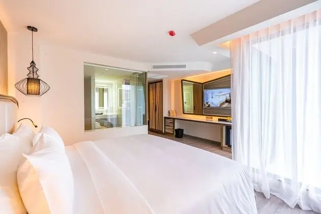 Premier King Bed Room