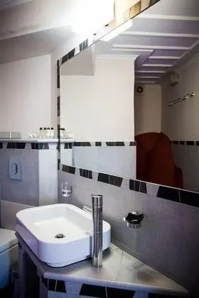 Deluxe Tek Büyük Yataklı Oda, Deniz Manzaralı