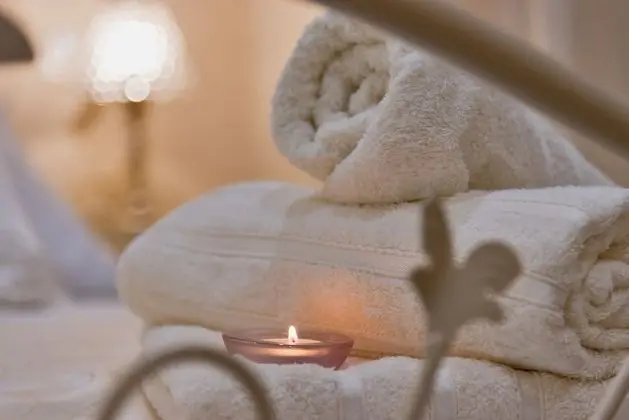 Villa (6 Bedroom Villa with Terrace and Pool)