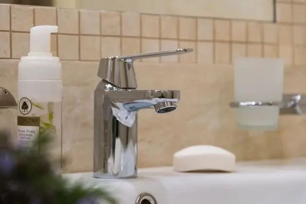 Villa (6 Bedroom Villa with Terrace and Pool)