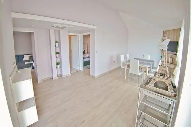 Panoramic Apart Daire, Deniz Manzaralı