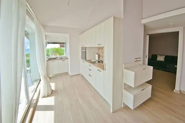 Panoramic Apart Daire, Deniz Manzaralı