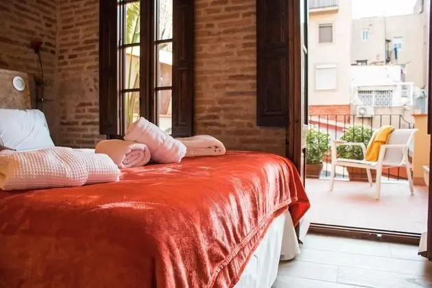 Deluxe Tek Büyük Yataklı Oda, Teras, Şehir Manzaralı