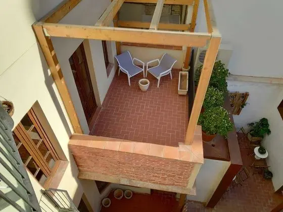 Deluxe Tek Büyük Yataklı Oda, Teras, Şehir Manzaralı