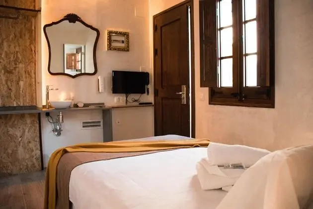 Tek Kişilik Oda, Balkon, Avlu Manzaralı