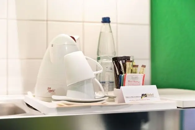 Business Tek Büyük Yataklı Oda