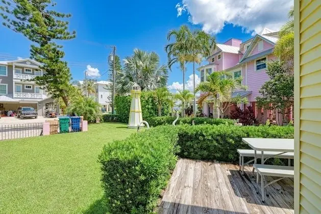 Ev