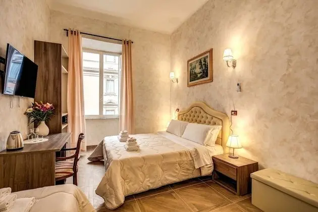 Deluxe Üç Kişilik Oda