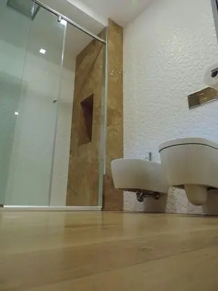 Deluxe Dört Kişilik Oda