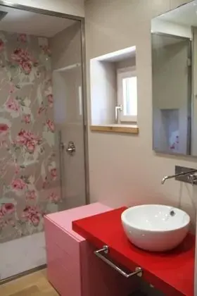 Tek Büyük Yataklı Oda, 1 Büyük (Queen) Boy Yatak