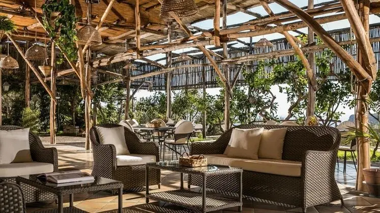 Villa, Sigara İçilebilir