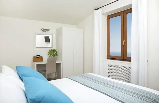 Villa, Sigara İçilebilir