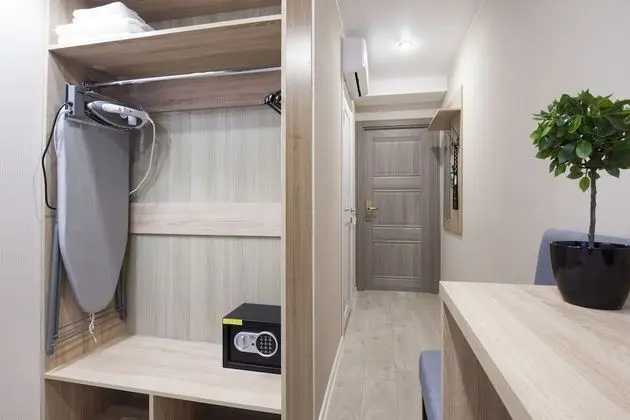 Tek Büyük Yataklı Oda